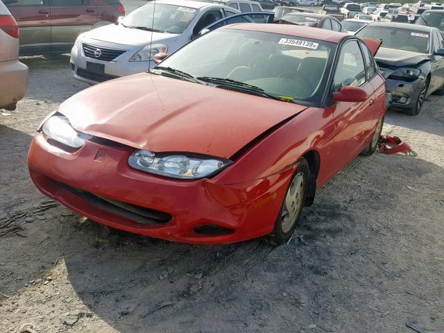 1G8ZY14702Z296613 - 2002 SATURN SC2 RED photo 2