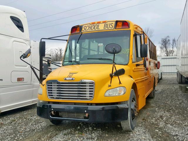 4UZABPDT7ACAP3196 - 2010 FREIGHTLINER CHASSIS B2 YELLOW photo 2