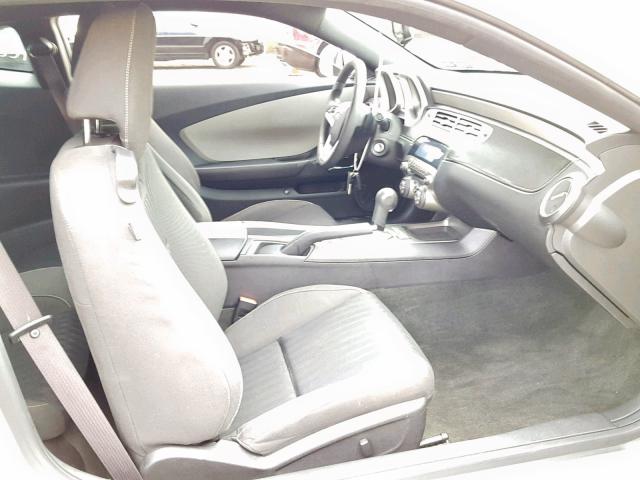 2G1FA1E33C9104744 - 2012 CHEVROLET CAMARO LS SILVER photo 5