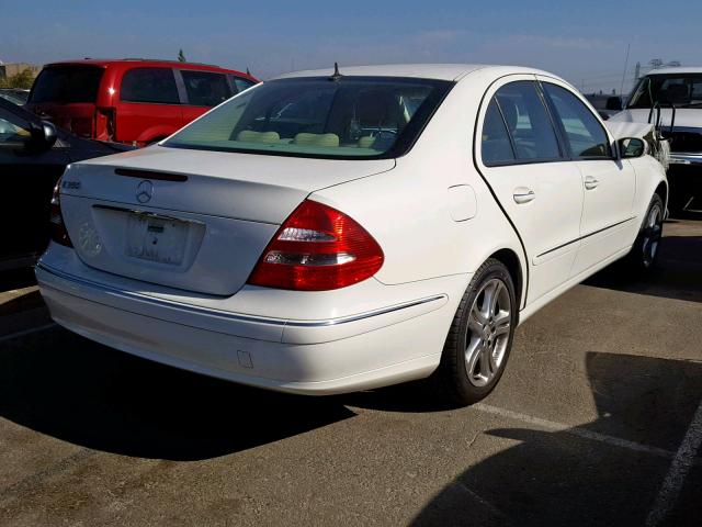 WDBUF56J96A953157 - 2006 MERCEDES-BENZ E 350 WHITE photo 4