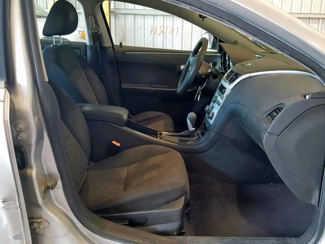 1G1ZC5E04AF231673 - 2010 CHEVROLET MALIBU 1LT 银色 照片 5