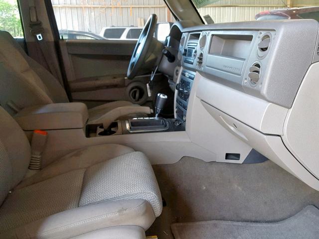1J8HH48N26C126248 - 2006 JEEP COMMANDER TAN photo 5