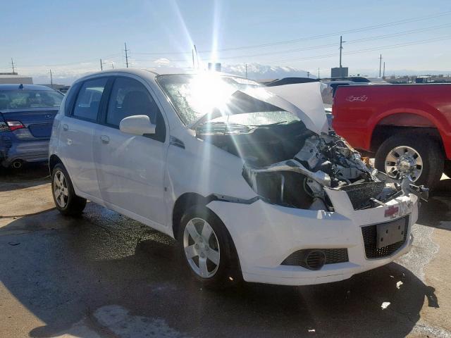 KL1TD66E59B617376 - 2009 CHEVROLET AVEO LS WHITE photo 1