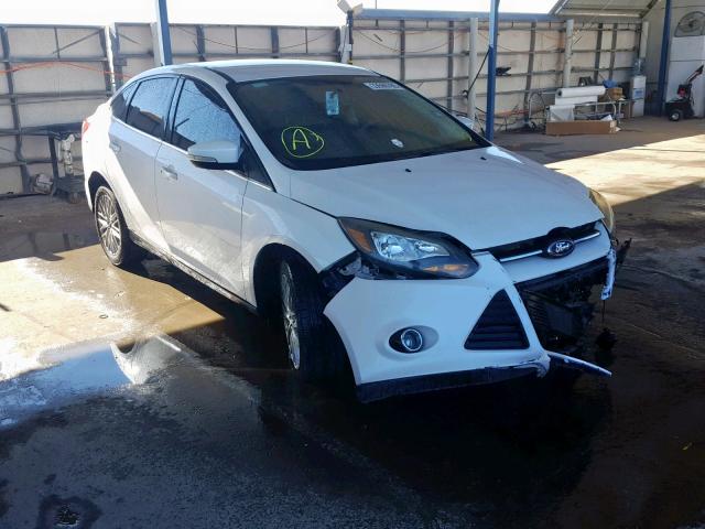 1FADP3J20EL218398 - 2014 FORD FOCUS TITA WHITE photo 1