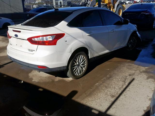 1FADP3J20EL218398 - 2014 FORD FOCUS TITA WHITE photo 4