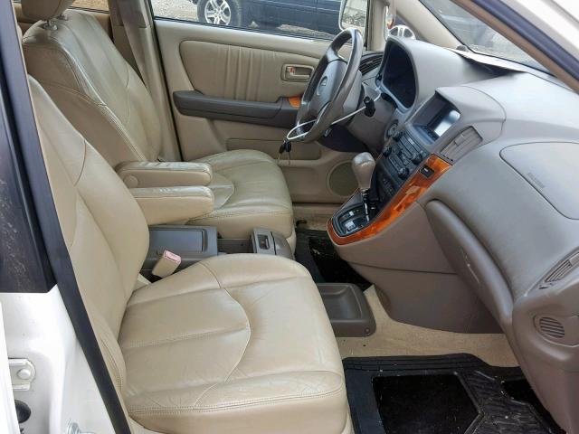 JT6HF10U9Y0096711 - 2000 LEXUS RX 300 WHITE photo 5