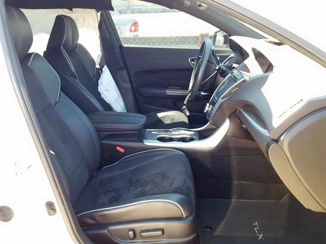 19UUB2F67JA012985 - 2018 ACURA TLX TECH+A WHITE photo 5