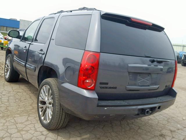 1GKFK13067J259882 - 2007 GMC YUKON GRAY photo 3