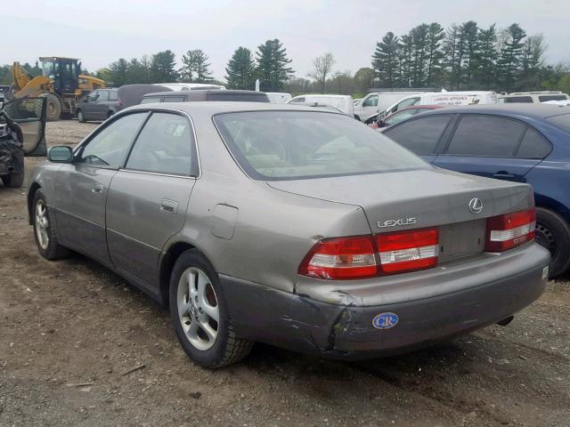 JT8BF28G415105566 - 2001 LEXUS ES 300 BEIGE photo 3