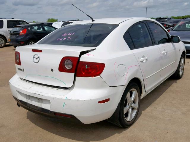 JM1BK32F961477809 - 2006 MAZDA 3 I WHITE photo 4