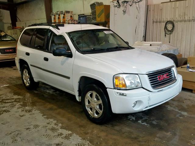 1GKDS13S082216370 - 2008 GMC ENVOY WHITE photo 1