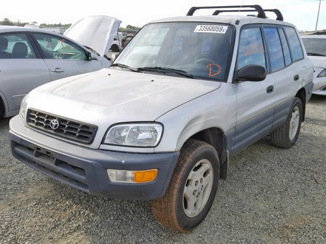 JT3GP10V9W7027780 - 1998 TOYOTA RAV4 SILVER photo 2