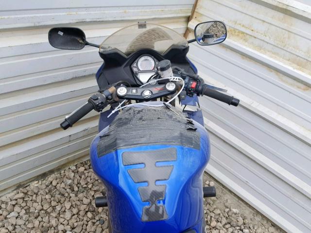 JS1VP53A352103874 - 2005 SUZUKI SV650 BLUE photo 5