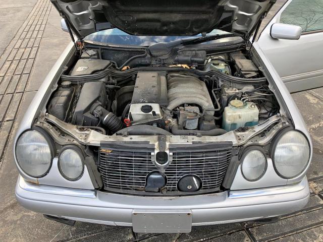 WDBJF25H6XA935992 - 1999 MERCEDES-BENZ E 300TD  photo 8