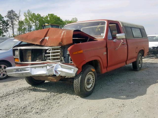 2FTCF10E0CCA62587 - 1982 FORD F100 BURGUNDY photo 2