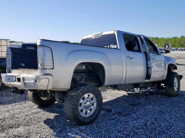 1GT120C84BF220919 - 2011 GMC SIERRA K25 SILVER photo 4