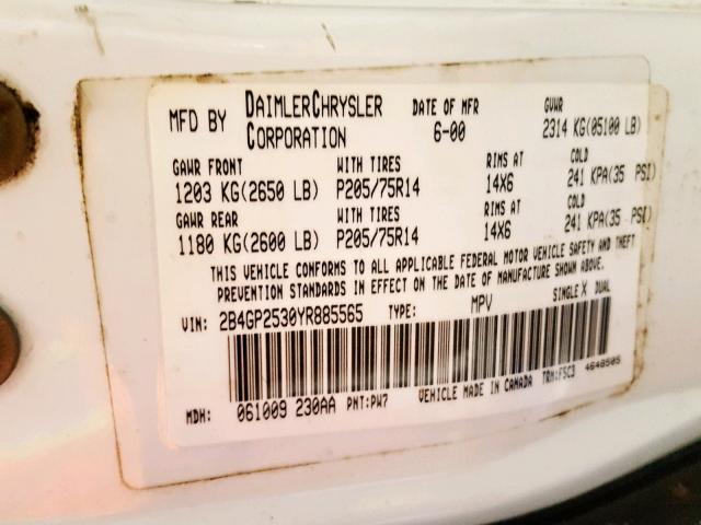 2B4GP2530YR885565 - 2000 DODGE CARAVAN WHITE photo 10