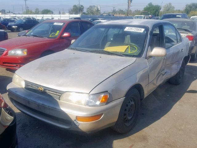 1NXBB02E0TZ422841 - 1996 TOYOTA COROLLA DX GOLD photo 2