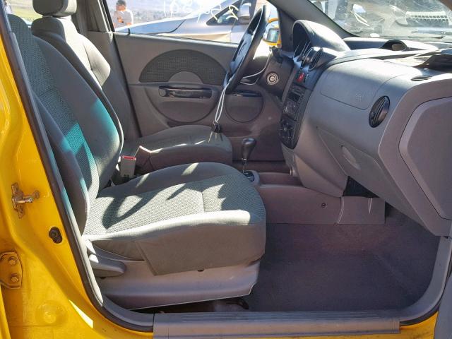 KL1TG62655B339143 - 2005 CHEVROLET AVEO LT YELLOW photo 5