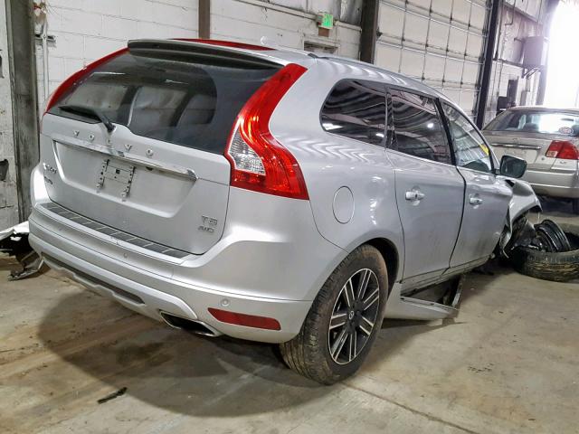 YV440MRR0H2064451 - 2017 VOLVO XC60 T5 SILVER photo 4