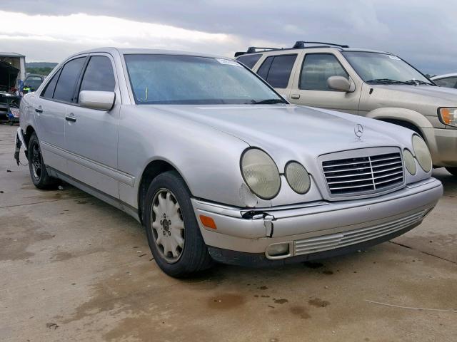 WDBJF65H9XA926470 - 1999 MERCEDES-BENZ E 320 SILVER photo 1