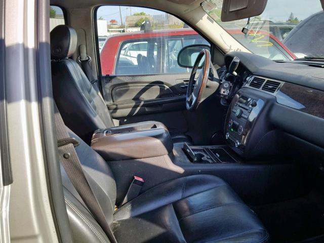 1GKFK63847J262170 - 2007 GMC YUKON DENA SILVER photo 5