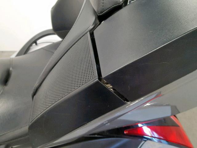 5VPSW36N8B3005865 - 2011 VICTORY MOTORCYCLES VISION TOU BLACK photo 18