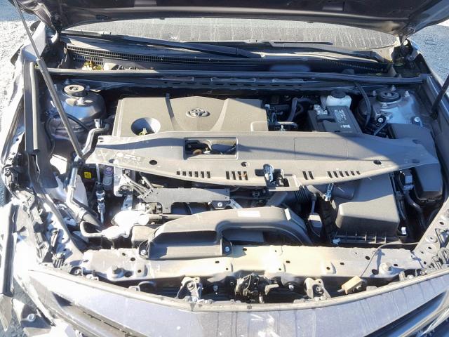 4T1B61HK4JU125477 - 2018 TOYOTA CAMRY XSE GRAY photo 7