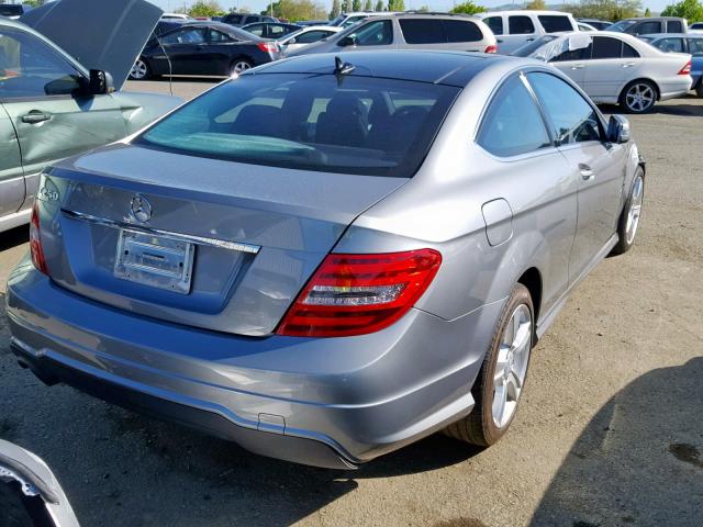 WDDGJ4HB0CF739126 - 2012 MERCEDES-BENZ C 250 GRAY photo 4