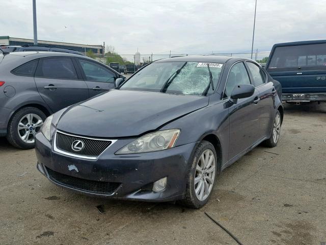 JTHCK262562005556 - 2006 LEXUS IS 250 GRAY photo 2