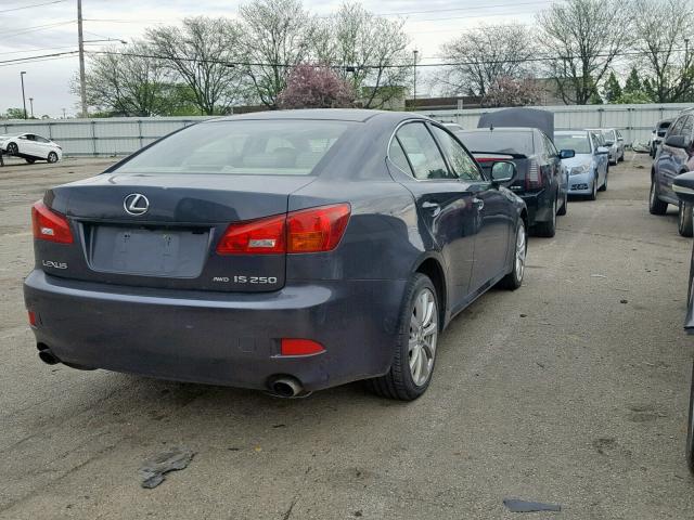 JTHCK262562005556 - 2006 LEXUS IS 250 GRAY photo 4