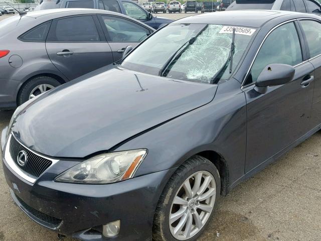 JTHCK262562005556 - 2006 LEXUS IS 250 GRAY photo 9