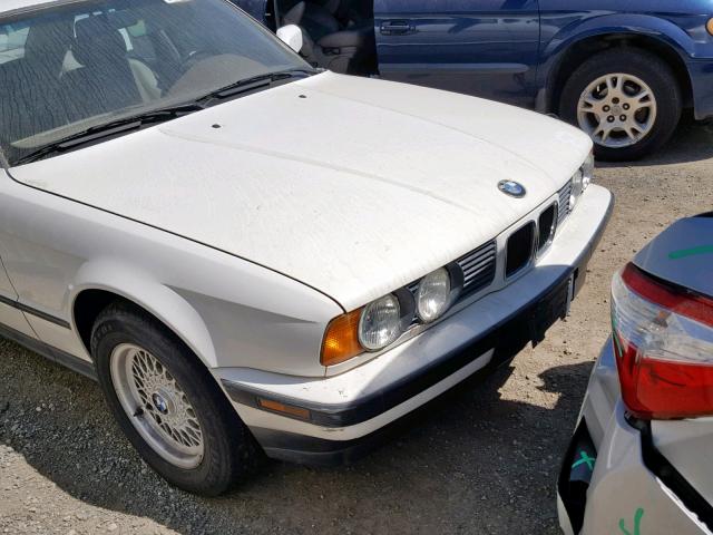 WBAHD2311MBF70879 - 1991 BMW 535 I AUTO WHITE photo 9