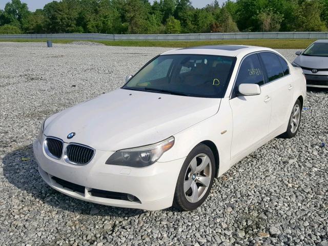 WBANE53507CW66437 - 2007 BMW 525 I WHITE photo 2