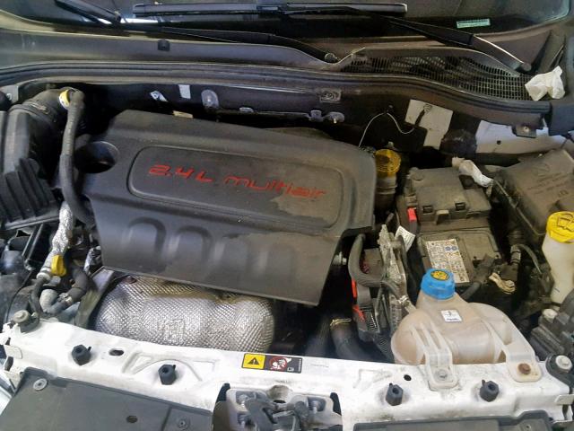 ZFBERFAB4H6D57243 - 2017 RAM PROMASTER 白色 照片 7