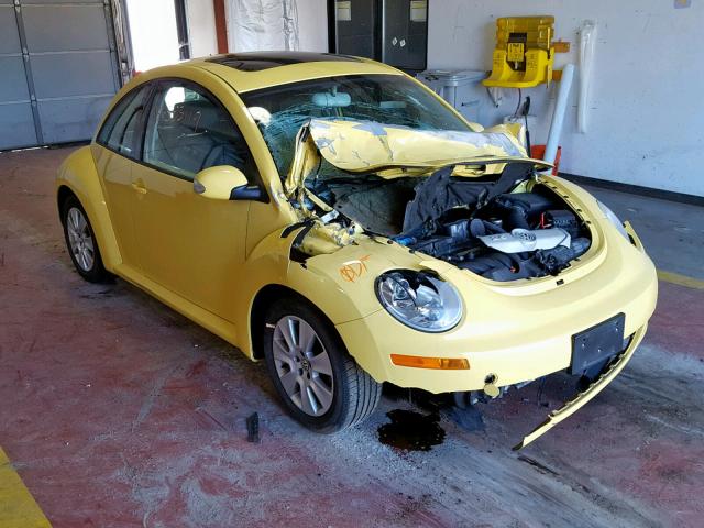 3VWRG3AG6AM018708 - 2010 VOLKSWAGEN NEW BEETLE YELLOW photo 1
