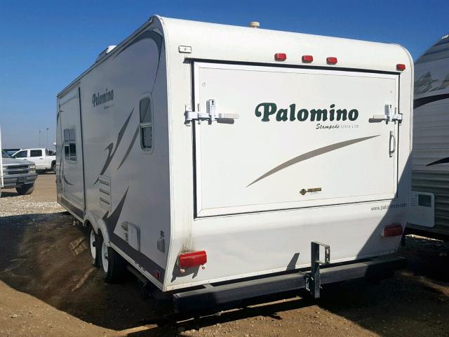 4X4TPAB21AN011889 - 2010 WILDWOOD PALOMINO WHITE photo 3