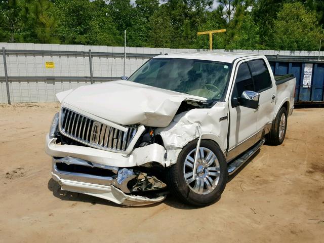 5LTPW16516FJ17790 - 2006 LINCOLN MARK LT WHITE photo 2