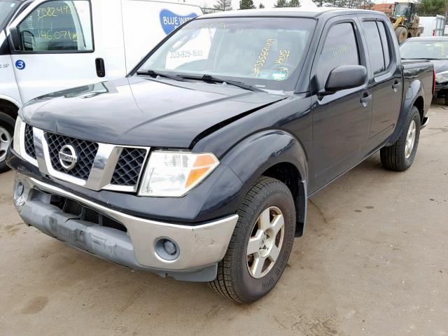 1N6AD07WX6C459821 - 2006 NISSAN FRONTIER C BLACK photo 2