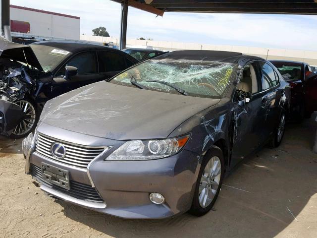 JTHBW1GG7D2036695 - 2013 LEXUS ES 300H GRAY photo 2