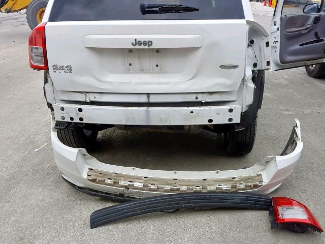 1J4NF1FB4BD280112 - 2011 JEEP COMPASS SP 白色 照片 9