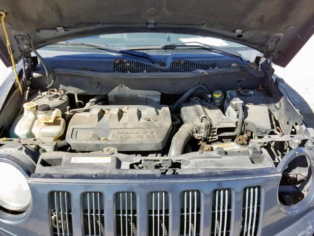 1J8FT47W88D615606 - 2008 JEEP COMPASS SP 灰色 照片 7