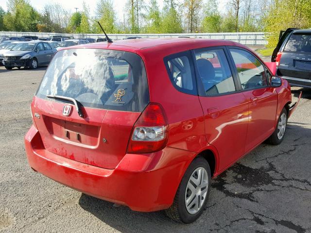 JHMGD37438S048054 - 2008 HONDA FIT RED photo 4