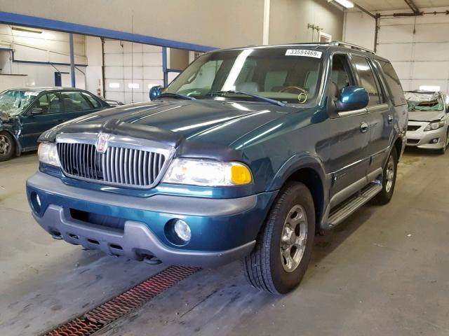 5LMPU28LXWLJ36617 - 1998 LINCOLN NAVIGATOR 青绿色 照片 2