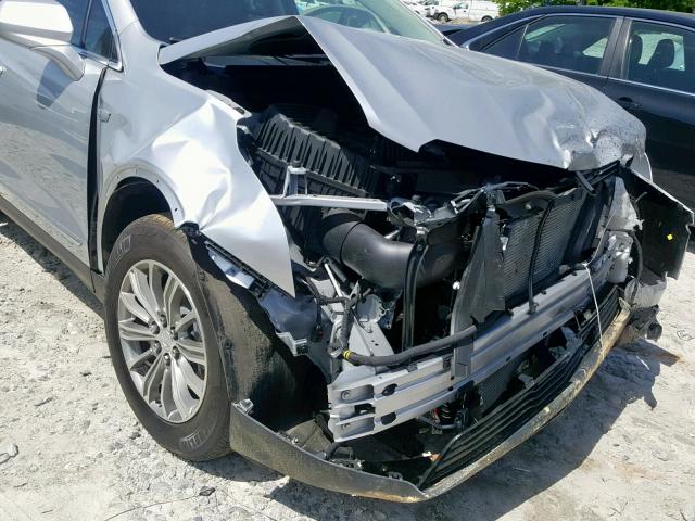 1GYKNBRS2HZ136979 - 2017 CADILLAC XT5 LUXURY SILVER photo 9