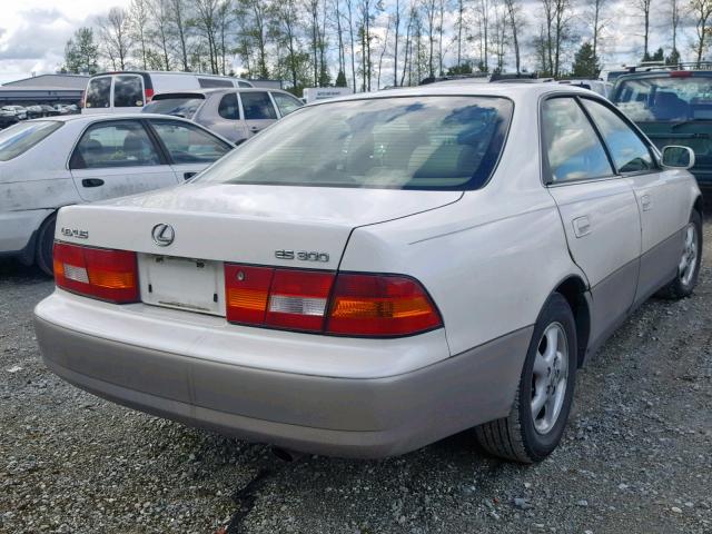 JT8BF28G2W0138604 - 1998 LEXUS ES 300 CREAM photo 4