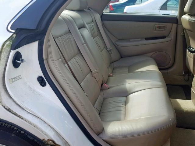 JT8BF28G2W0138604 - 1998 LEXUS ES 300 CREAM photo 6