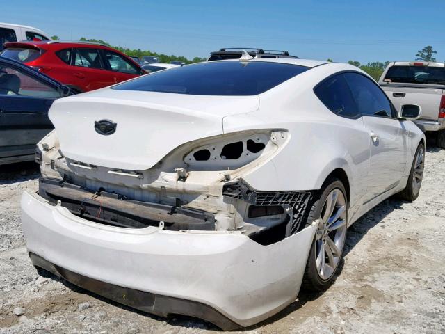 KMHHU6KH9BU048732 - 2011 HYUNDAI GENESIS CO WHITE photo 4