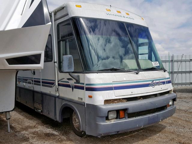 1GBLP37J9V3306746 - 1997 WINNEBAGO ADVENTURER WHITE photo 1