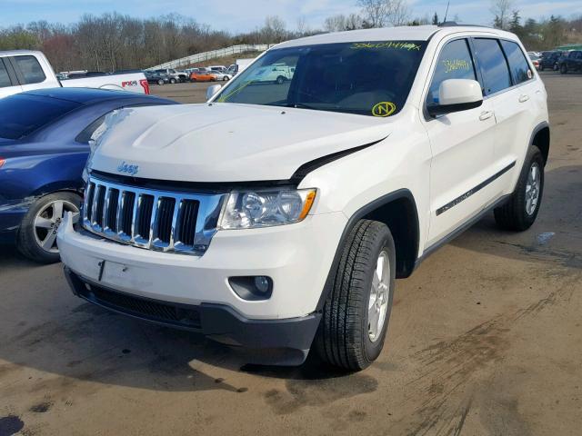 1J4RR4GG5BC512565 - 2011 JEEP GRAND CHER WHITE photo 2